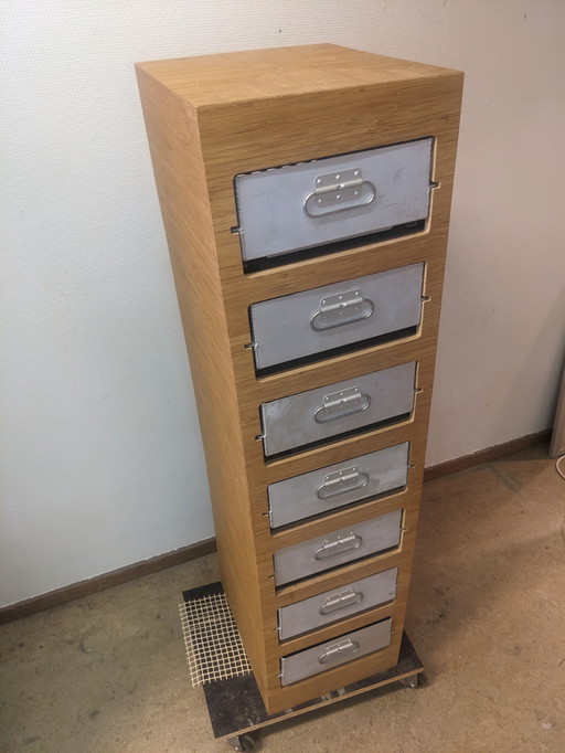 Valse Tulp, ladekast 2