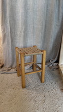 Tabouret en osier