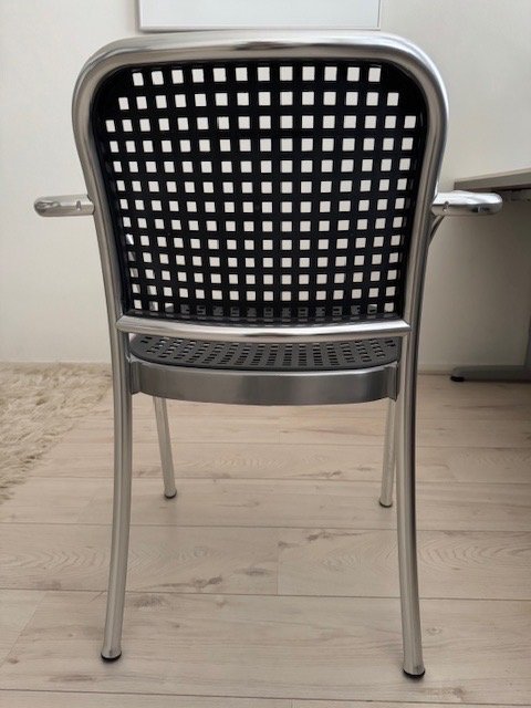 Image 1 of Le sedie Padova - Argento di Vico Magistretti