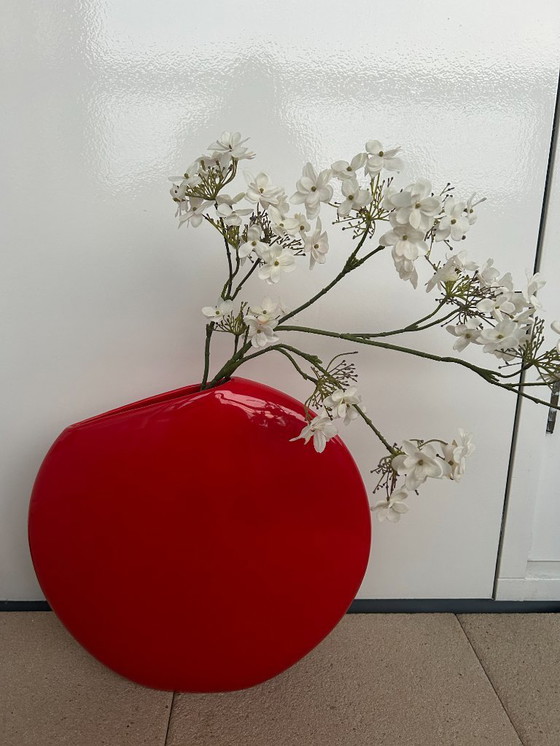 Image 1 of Jarrón rojo