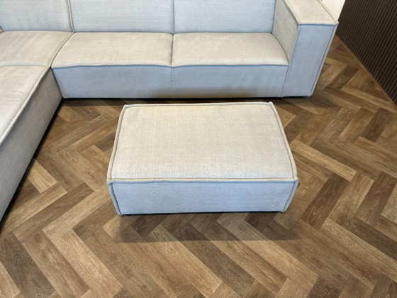 By Sidde Hoekbank Met Hocker 305x230cm – Hoekbanken, Textile (photo 12 of 13)