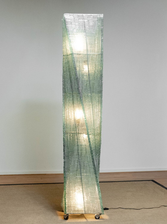 Image 1 of XXL Lampadaire en verre Twisted Body 1970