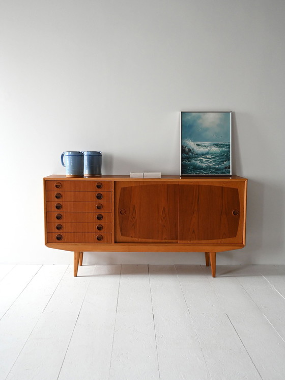 Image 1 of Buffet scandinave en teck et chêne des années 1950/60