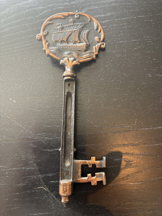 Image 1 of Antieke grote sleutel scheepvaart