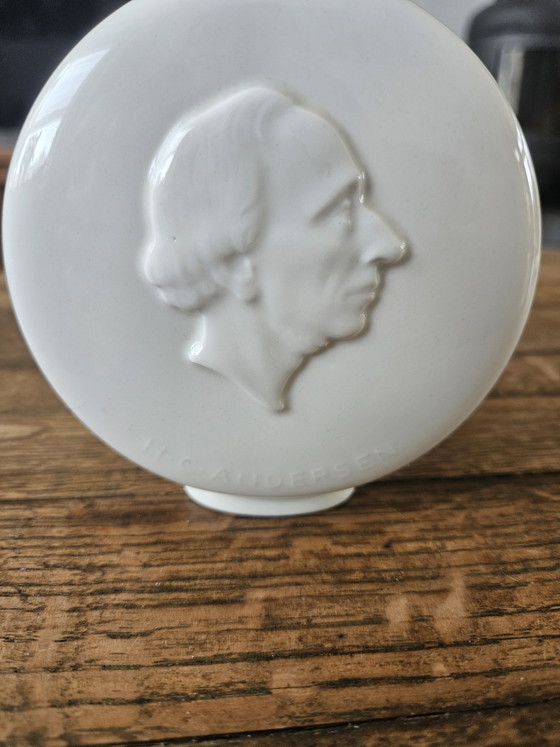 Image 1 of Magnifique vase vintage Royal Copenhagen n° 4217 – H.C. Andersen (1960) • 1er tri