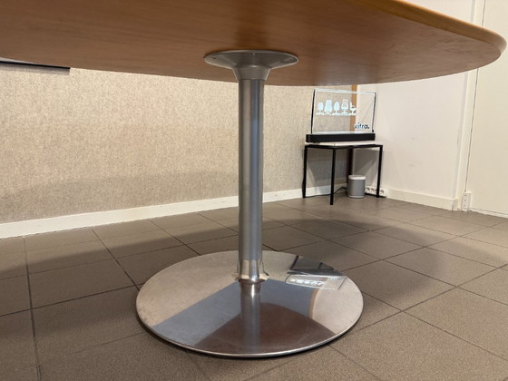 Image 1 of Artefort | Pedro Paulín | Mesa ovalada circular | 160x100cm