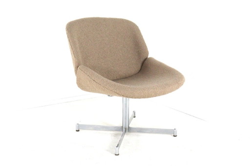 Geoffrey Harcourt voor Artifort Exquis fauteuil stoel nieuw gestoffeerd