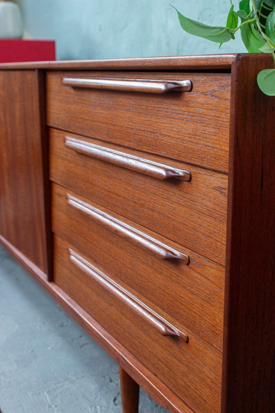 Image 1 of Vintage teakhouten dressoir, ladekast, laag dressoir, Riestenpatt, midden 20e eeuw