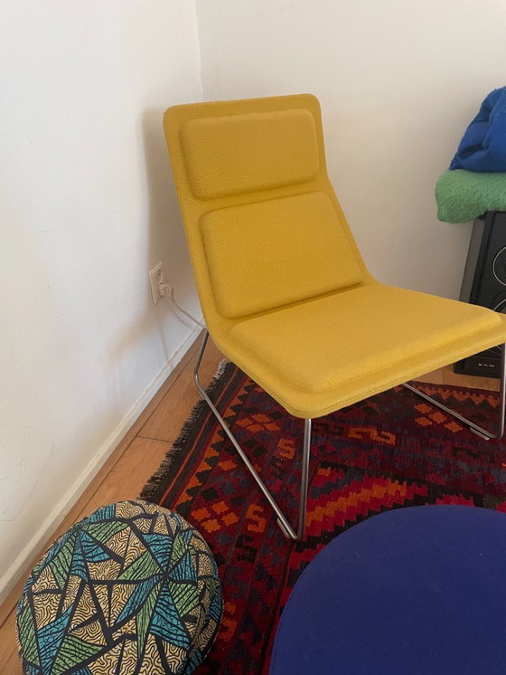 Image 1 of 2 x Capellini Jasper Morrison (1999) sedia bassa imbottita gialla