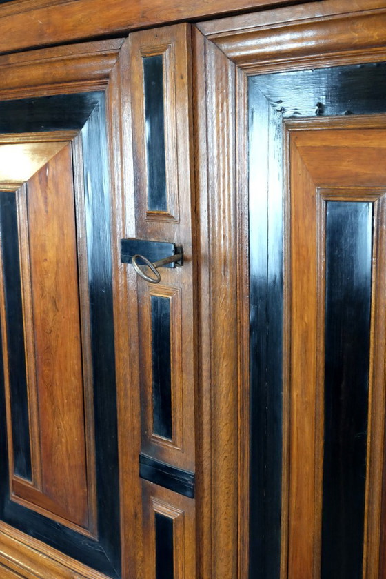 Image 1 of 18de eeuwse Hollandse Kussenkast / Dutch 18th century Kussenkast