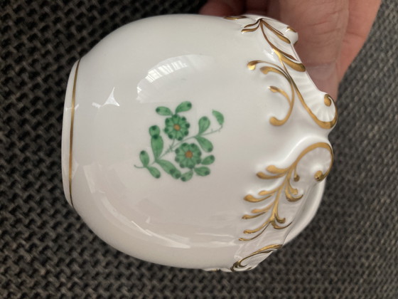 Image 1 of Cesta de porcelana Herend
