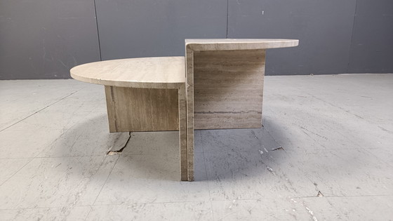 Image 1 of Paar travertijnen salontafels, 1970