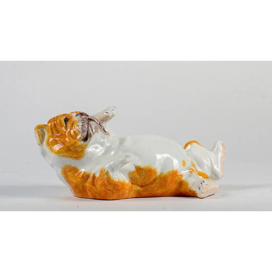 Sculture in Ceramica di Bulldog Stile Guido Cacciapuoti, a Pancia in Su (photo 10 of 10)