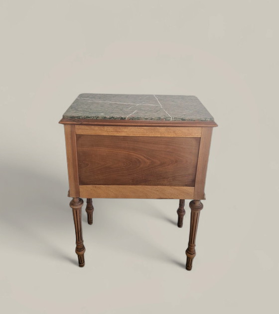 Image 1 of Mobiletto in noce e marmo verde - Stile Luigi XVI - Inizio XX secolo