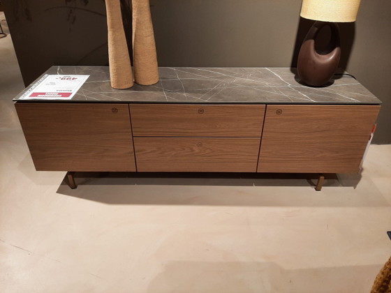 Stoneara – INHOUSE, Mobili TV (photo 3 of 4)