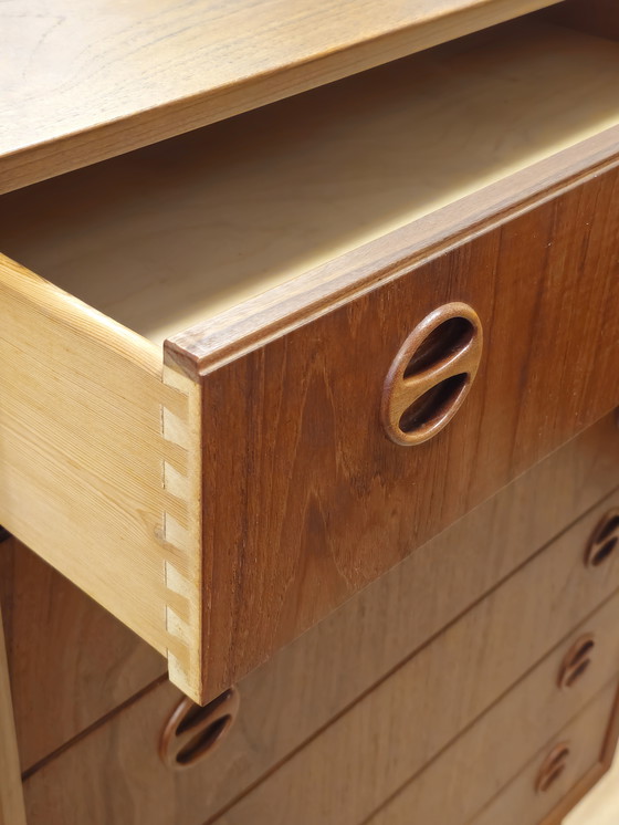 Image 1 of Vintage Deens Ladekast Ladekastje Kast Kastje Teak Fineer 