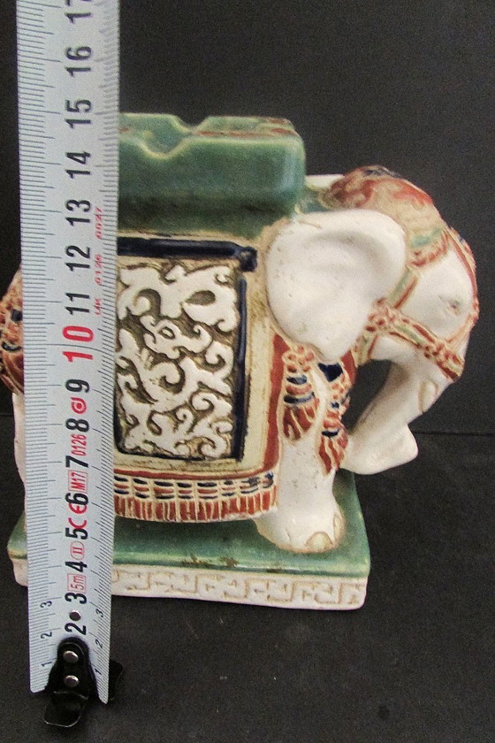 Image 1 of Cendrier éléphant