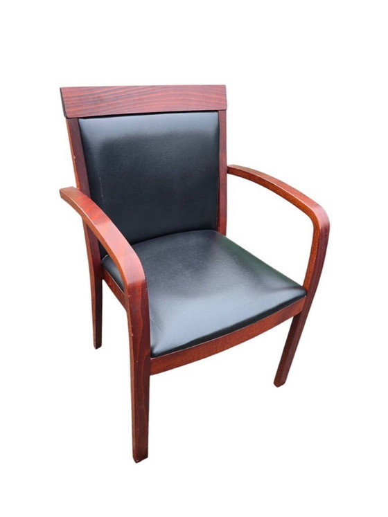 6 sedie Bridge contemporanee in mogano e pelle nera – Sedie da pranzo, Leather, Wood (photo 4 of 5)