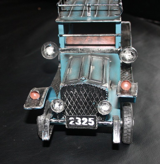 Voiture miniature vintage en métal – 37 cm – avec emballage d'origine – Modèle décoratif nostalgique fait main
