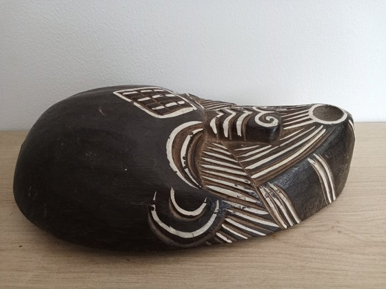 Image 1 of Bijzonder Wit Geschilderd Inheems Wandmasker