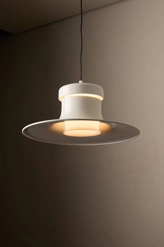 Lampada a sospensione in metallo bianco di Aneta, Svezia, anni '70, Plafoniere, Nero, Scandinavian (foto 5 di 14)