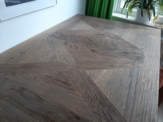 Image 1 of Tavolo da pranzo con piano intarsiato