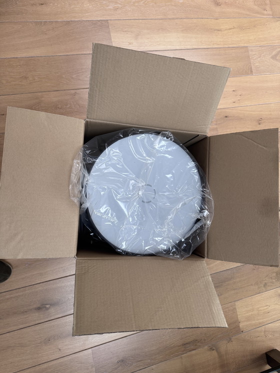 Image 1 of 2 x Lámpara de mesa Twolight negra nueva en caja