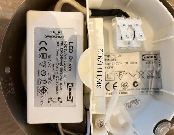 Image 1 of Lampada da soffitto Ikea T1124 Rymden 3 lampade a LED - Lunghezza 52 cm Larghezza 13 cm