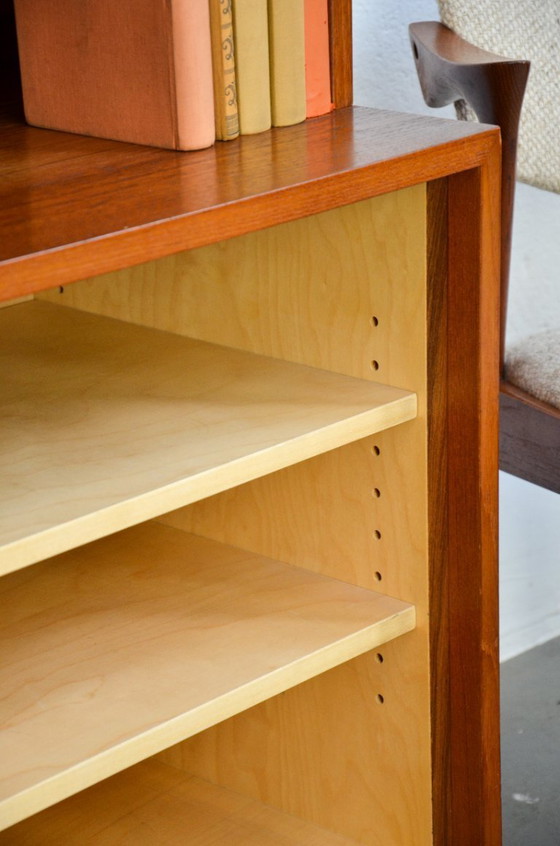 Image 1 of Credenza alta vintage in teak, mobile da terra Hundevad in stile danese di metà secolo