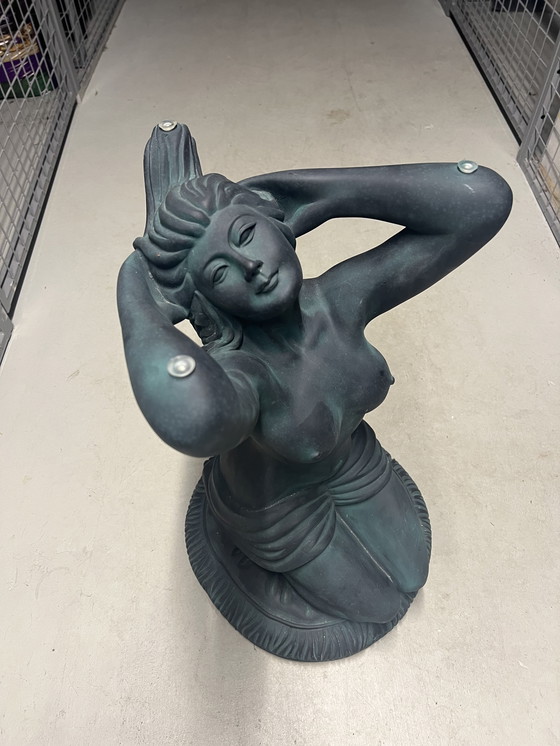 Image 1 of Bijzettafel naakte vrouw in stile art deco 