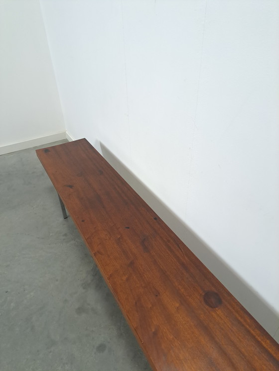 Image 1 of Banc en acajou massif avec pieds chromés