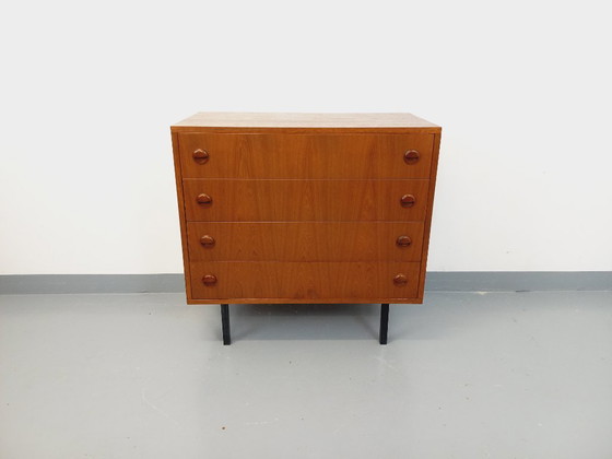 Image 1 of Vintage Scandinavische ladekast in teakhout en zwart metaal uit de jaren 60