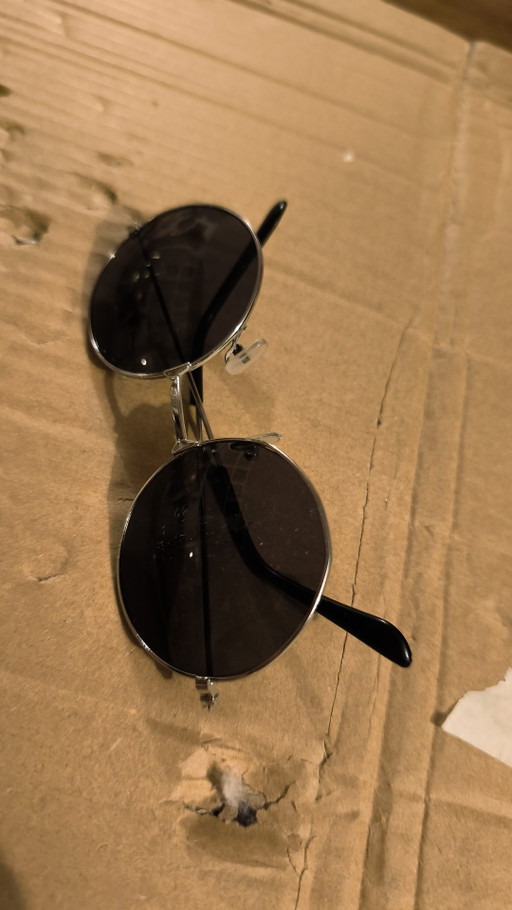 Lunettes style Jon Lennon des années 70 et 80 – cadeaus, Glass, Metal
