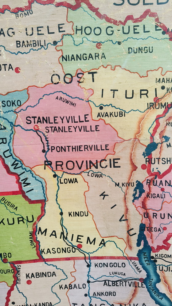 Image 1 of Antiguo mapa escolar antiguo pintado a mano Congo Belga Africa