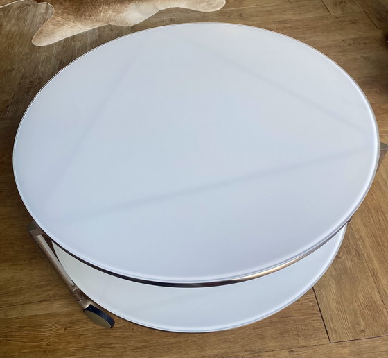 Image 1 of Mooie design salontafel van Ehlén Johansson (model Strind) – een geliefde klassieker met luchtige uitstraling. Ideaal voor wie h