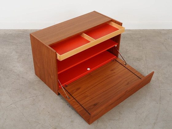 Image 1 of Mueble para tocadiscos, diseño danés, década de 1970, fabricado en Dinamarca.