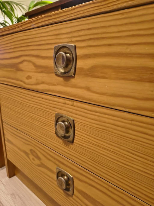 Chest of drawers (2 pieces) made of pine from the 1960s