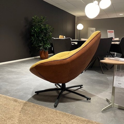 Image 1 of Label Hidde Soft draaifauteuil