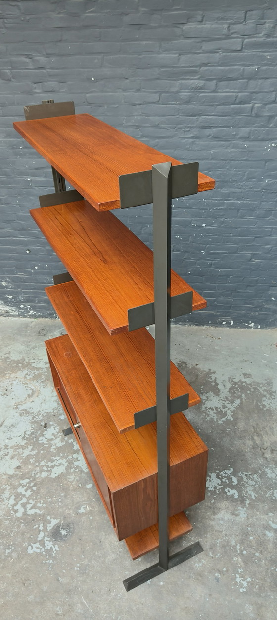 Image 1 of Vintage Teak Jaren 60 Deens Scandinavisch Boekenkast Roomdivider