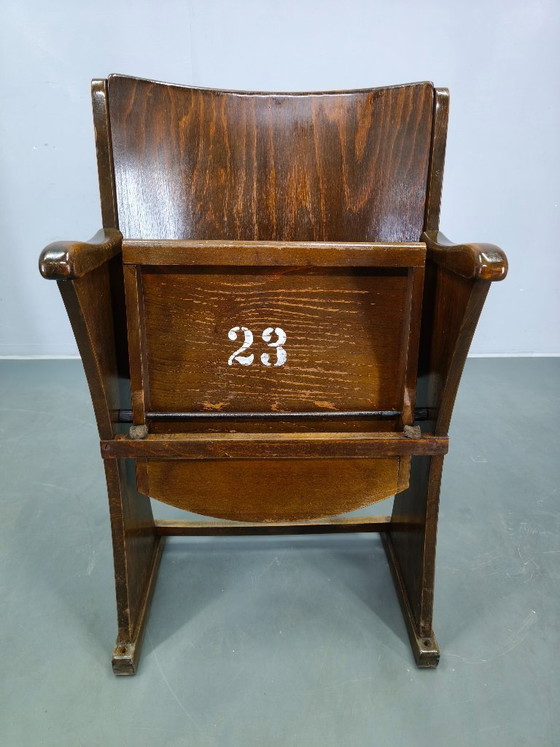 Image 1 of Poltrona da cinema vintage anni '50 in legno di faggio, seduta da teatro.