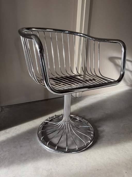 Four Rare Wire Chairs Tacke Chrome wire chairs dining chairs Mid Century