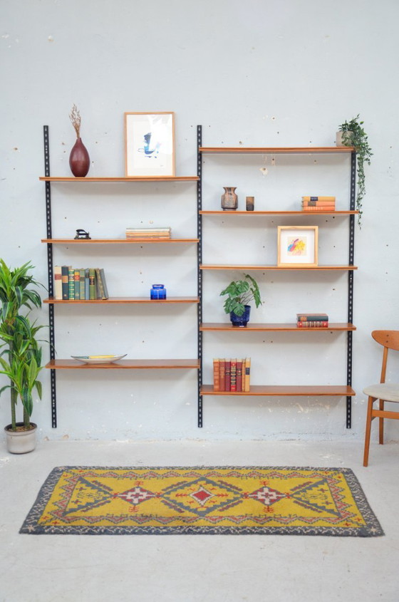 Image 1 of Vintage walnotenhouten wandplank, String shelf, midden 20e eeuw, jaren 60/70
