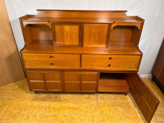 Image 1 of Credenza alta in teak vintage retrò di metà secolo di Nathan 1960-1970 Design eccezionalmente raro e insolito | Pezzo forte
