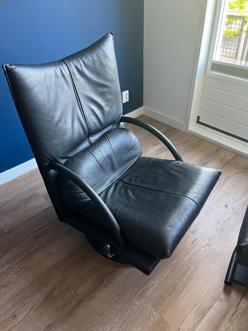 Rolf Benz BMP fauteuil de repos avec pouf cuir noir
