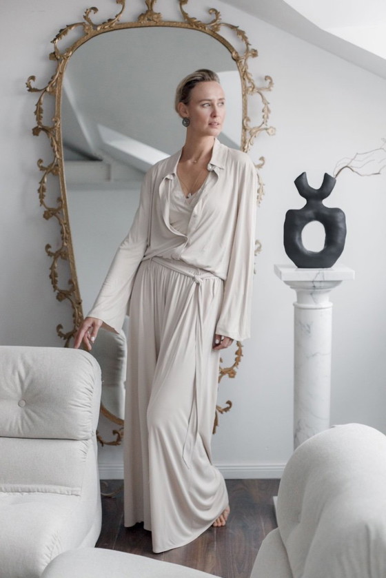 Image 1 of Tall guild metal frame freestanding antique mirror 