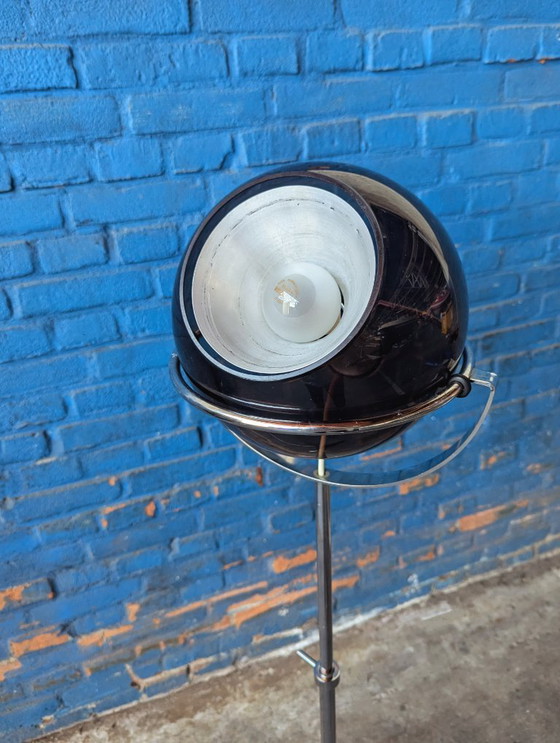 Image 1 of Lampadaire vintage design néerlandais Raak Globe