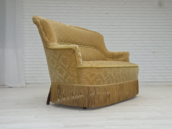 Image 1 of Sofá danés de dos plazas de los años 50, terciopelo verde/Honing Furniture