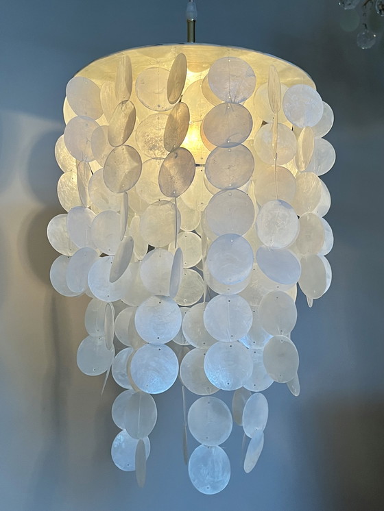 Image 1 of Capiz Schelpen Hanglamp Parelmoer Schelp Gouden Details ! 