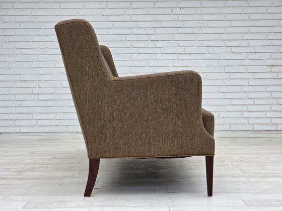 Image 1 of Canapé danois 3 places des années 1960, meuble en laine, bois de teck