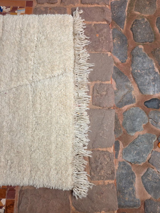 Image 1 of Small plush Moroccan Beni Ourain rug 158 x 103 cm 